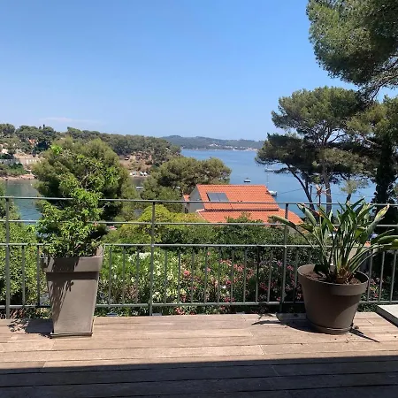 Vue A 100m De La De Fabregas